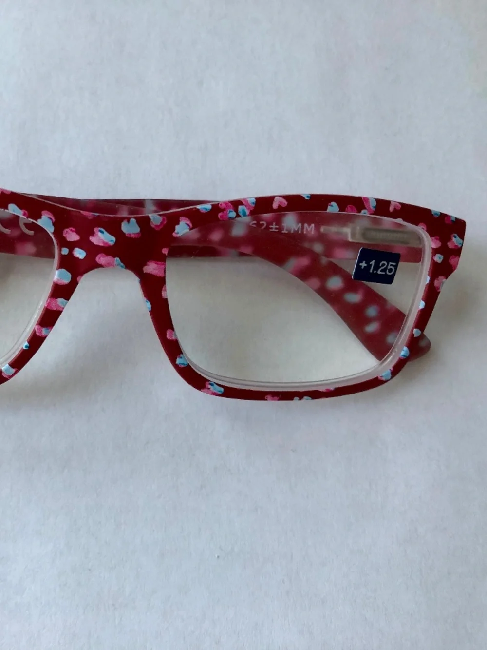 NEW RED DABBLE DOT PEEPERS BLUE LIGHT FILTERING READERS +1.25
